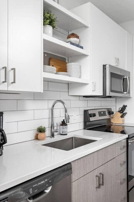 Dream Apartment Near Whole Foods Cozysuites Indianapolis Eksteriør bilde