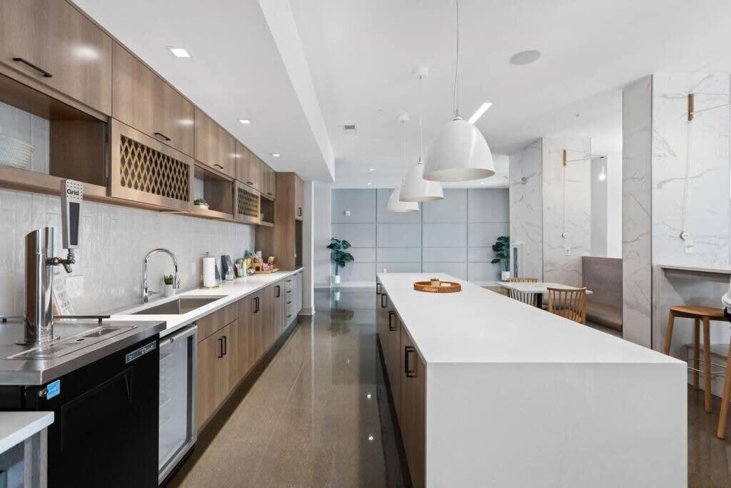 Dream Apartment Near Whole Foods Cozysuites Indianapolis Eksteriør bilde
